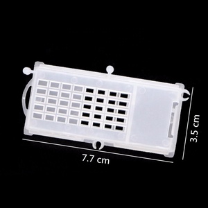 Bán Buôn Nhựa <span class=keywords><strong>Bee</strong></span> Thiết Bị Nghề Nuôi Ong Nữ Hoàng <span class=keywords><strong>Bee</strong></span> Lồng <span class=keywords><strong>Bee</strong></span> Trang Trại Nghề Nuôi Ong Công Cụ - Product Image 2