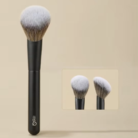 MSQ Pinceau de maquillage simple végétalien manche en bois synthétique pour outil de beauté pour le visage compatible avec les cheveux synthétiques et le fard à joues en poudre
