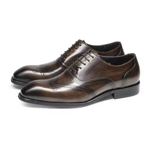 Zapatos de Vestir Casuales para Hombre, Hechos a Mano, de Cuero Negro de Alta Calidad, con Soporte de Arco, Transpirables, Impermeables, de Cuero Brillante - Product Image 1