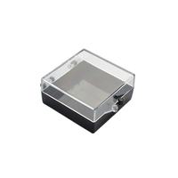 Boîte à ongles carrée transparente en GPPS, directement de l'usine, multifonctionnelle, multi-tailles, pratique, avec un nouveau design d'emballage