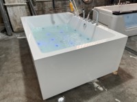 Baignoire moderne de luxe autoportante pour spa et massage, vente chaude 2026, pour salle de bain, baignoire à remous multifonctionnelle en acrylique