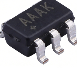Composants électroniques de circuits intégrés originaux de haute qualité IC MAX823TEUK-T - Product Image 1