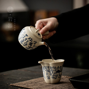 Théière en poterie rustique à poignées latérales, ronde avec couvercle, résistante à la chaleur, pour service de thé Kung Fu et thé de l'après-midi - Product Image 3