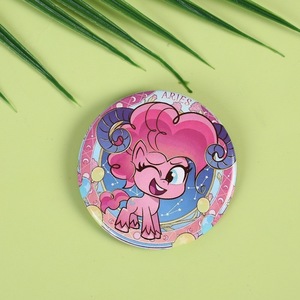Venta caliente personalizado My Little <span class=keywords><strong>Pon</strong></span>. Y Rainbow Dash Cute Fan Merchandise Buzzy <span class=keywords><strong>Pin</strong></span> de esmalte de metal con insignia de acabado láser - Product Image 4