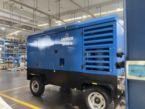 Liutech <span class=keywords><strong>เค</strong></span>รื่องอัด<span class=keywords><strong>อา</strong></span>กาศแบบสกรู<span class=keywords><strong>เค</strong></span>รื่องยนต์ดีเซลแรงดันสูงใช้31m 25bar <span class=keywords><strong>เค</strong></span>รื่องจักรอุตสาหกรรมมือ<span class=keywords><strong>สอง</strong></span>3/นาที - Product Image 4