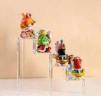 Support d'affichage en acrylique personnalisé transparent multicouche pour figurines de boîtes mystères