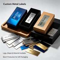 Autocollants adhésifs imperméables personnalisés de luxe en aluminium oxydé avec logo de marque en relief pour les flacons d'huiles essentielles et de cosmétiques