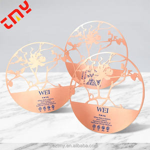 Op Maat Gemaakte Gepersonaliseerde 3d Geëtst Messing Metaal Vintage Familie Kleine Kersthertenboom Luxe Gouden Kerstversieringen - Product Image 2