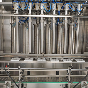 Máquina de Llenado de Alta Precisión de 4 Cabezales para Líquidos, Repelente de Mosquitos, Aceite y Champú, con Empaque en Bolsas de Vidrio, Alta Productividad - Product Image 6