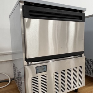 Commercial 80Kg Self-Contained Large Cube Ice Maker 220V 30Kg Water <b>Spray</b> Self-Sufficient Compressor for High <b>Volume</b> Needs Ice M - Product Image 1