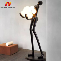 Corps humain moderne minimaliste et créatif Salon Coin Résine Décoration Lampadaire LED debout