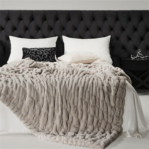 Manta de piel de conejo de imitación, manta de felpa cálida y esponjosa de invierno de doble grosor, manta de lujo para sofá, sala de estar XL - Product Image 2