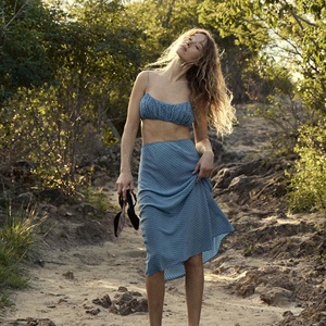 Jupe en soie élégante pour femme, style français, respirante, taille haute élastique, style vacances d'été, vintage à pois, longueur midi - Product Image 1