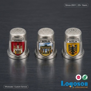 Solo Venta al por Mayor: Dedales de Recuerdo Alemanes Premium, Dedales de Recuerdo de Berlín y Nurnberg, Dedales Metálicos con Logotipo 3D, Logotipo Personalizado al por Mayor - Product Image 1