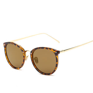 Gafas de Sol Polarizadas Redondas de Metal para Mujer, con Protección UV400 Cat.3, Diseño Moderno y de Alta Calidad - Product Image 1