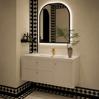 Meuble-lavabo mural de luxe moderne cannelé avec vasque et miroir LED pour projets hôteliers et d'appartements