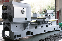 Torno Horizontal CNC Automático CK61125-4000MM con Control Fanuc, Eje Único, Cama Plana de Servicio Mediano, 2 Ejes, Torneado de Alta Precisión