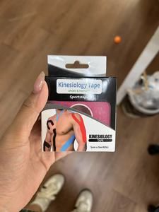 Cinta Kinesiológica de Algodón de Alto Rendimiento al por Mayor - Cinta K Médica Hipoalergénica para Fitness y Kinesiología - Product Image 4