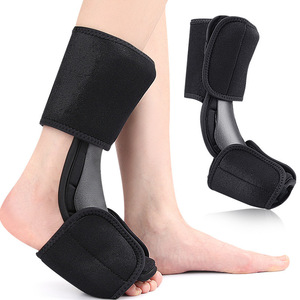 Orthèse de soutien de la cheville pour pied tombant, attelle de protection pour étirement du fascia plantaire, noire, taille réglable - Product Image 1