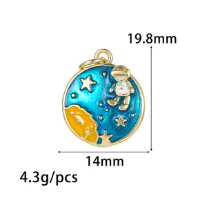 Colgante Espacial Planetario HD270 con Esmalte, Latón con Baño <span class=keywords><strong>de</strong></span> Oro PVD <span class=keywords><strong>de</strong></span> 14K, Amuleto con Símbolo Musical <span class=keywords><strong>de</strong></span> Gato, Ideal para la Creación <span class=keywords><strong>de</strong></span> Joyería y Collares DIY - Product Image 3