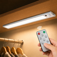 Lumière sous-armoire ultra-fine rechargeable à détecteur de mouvement, USB-C, magnétique, LED, télécommande, 3 couleurs, intensité variable, CRI 95 élevé, interrupteur automatique