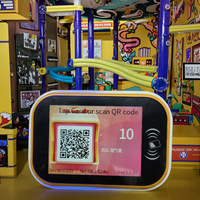 Dernier lecteur de cartes en plastique Ticket Scanner WiFi Enabled Trampoline Park Card/Rfid Wristband Validator Aire de jeux intérieure pour enfants