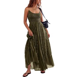 Robe longue d'été FOXA pour femme, en dentelle florale brodée, style bohème, coupe trapèze fluide, décontractée, pour la plage, sans manches, taille naturelle - Product Image 1