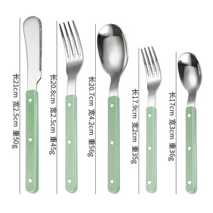 Retro Cổ Điển Flatware <span class=keywords><strong>Set</strong></span> Morandi Màu Xanh Lá Cây & Kem Xử Lý Thép Không Gỉ Bạc Với Đinh Tán Cưới Dao Kéo Cho Nhà Bistrot - Product Image 3