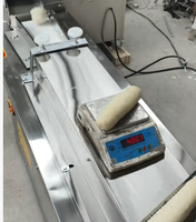Machine à façonner les baguettes, machine à étirer la pâte, machine à façonner le pain français