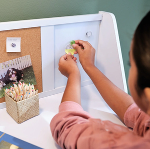 Bureau d'étude avec chaise - Blanc Idéal pour les devoirs et la lecture sur table Grand espace de rangement pour les enfants - Product Image 5