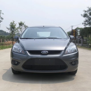 <span class=keywords><strong>Ford</strong></span> <span class=keywords><strong>Focus</strong></span> berline <span class=keywords><strong>2013</strong></span>, conduite à gauche, essence bon marché, voitures d'occasion chinoises à l'exportation, bon état, transmission manuelle, Euro VI - Product Image 2