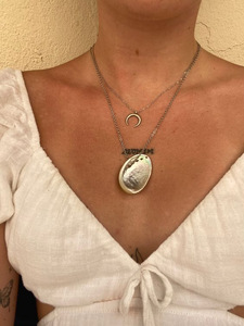 Eleganti Catene in Acciaio Inossidabile <span class=keywords><strong>Color</strong></span> <span class=keywords><strong>Oro</strong></span> con Perle Barocche Naturali e Conchiglie, Stile Ins Esagerato, di Alta Gamma, Spesse e di Tendenza, con Perle Oceaniche Perfette - Product Image 5