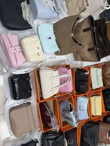 Nuova Borsa a Spalla Classica Economica in Pelle PU per Donna, Stile Vintage con Chiusura a Cerniera e Fodera in Poliestere, per Uso Quotidiano - Product Image 3