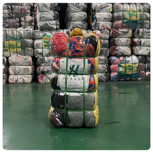 เสื้อยืดลำลองสำหรับผู้ชายและผู้หญิง คละแบบ ส่งแบบสุ่ม แพ็คเกจรวมหลายแบบ เสื้อผ้าแบรนด์ดัง ลดล้างสต็อกปี 2026 ขายส่งจากโรงงาน - Product Image 5