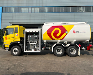 Vehículo de reabastecimiento de combustible para aeronaves 6×4, Cummins 310HP, 20,000L, Capaz de cargar varios aceites, Producido por un importante fabricante chino - Product Image 5