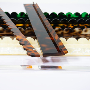 Nuevo y Lujoso Soporte de Mahjong Acrílico Moderno con Diseño de Ondas Turquesas, Magnético, de 20 Pulgadas, Duradero, Ecológico y Portátil - Product Image 6