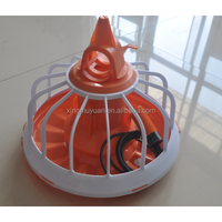 Mangeoire et abreuvoir pour poulets entièrement automatiques Nouveau système de ligne d'alimentation et d'abreuvement pour poulets de chair en PP pour l'élevage en poulailler