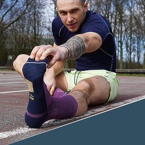 Chaussettes de sport montantes antidérapantes brodées sur mesure de haute qualité pour jeunes, avec logo couleur personnalisé, vente en gros, chaussettes décontractées d'entraînement - Product Image 3