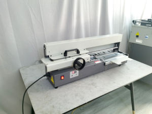 Mesin Penjilid Lem Manual A4 Heavy Duty 320mm untuk Buku Kertas Tebal dengan Konstruksi Logam dan Ketebalan 40mm - Product Image 3