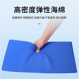 Coussin de rotation médical bleu 50x20x20 cm en éponge haute densité, anti-escarres, pour soins aux personnes âgées et thérapie de réadaptation - Product Image 1