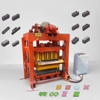 Machine à fabriquer des briques à emboîtement haute pression avec structure auto-bloquante et briques durables