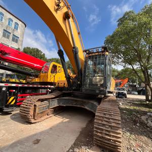 Excavadora Hyundai 520L-9VS de Segunda Mano, 52 Toneladas, Trabajo Pesado, en Buenas Condiciones de Funcionamiento - Product Image 4