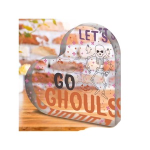 Corazones de Acrílico para Halloween - Diseños de Calabazas, Esqueletos y Fantasmas - para el Hogar, la Oficina o para Disfrutar - Product Image 1