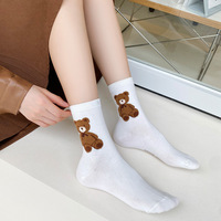 Nouvelles chaussettes mi-mollet rayées à lettres et ours, style automne, pour filles, chaussettes en coton style scolaire pour jeunes filles
