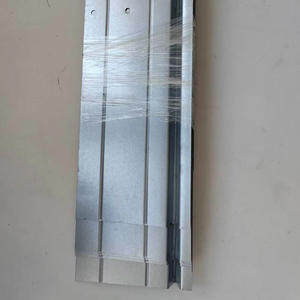 Socle de <span class=keywords><strong>sol</strong></span> en acier galvanisé moderne FHA-7 de 3/4 po pour hôtel - Product Image 1