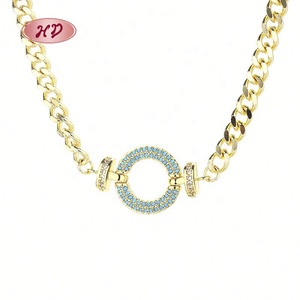 Colliers pendentifs pour femmes en alliage plaqué or 18 carats avec zircon 3A, chaîne cubaine tendance et luxueuse pour anniversaire - Product Image 1