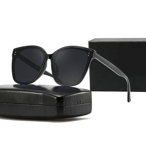 แว่นกันแดด Gm รุ่นปรับแต่งได้ Unisex ทรง Retro กรอบเต็ม เลนส์เรซิ่น ป้องกันรังสียูวี 400 รุ่นที่ 3 สีน้ำตาล ดำ ขาวขุ่น Ge209 - Product Image 4