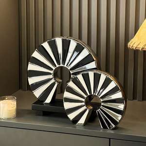 Ornement d'aile abstraite texturé sculptural vieilli de collection d'art pour coin d'art du salon - Product Image 5