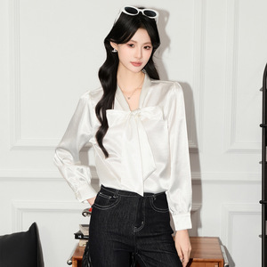 Women's Long Sleeve Satin Blouse With Bow Tie Green Solid Color Office Wear 2026 Spring Autumn Style - Product Image 4