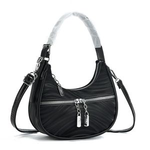 Nouveau style <span class=keywords><strong>Sac</strong></span> <span class=keywords><strong>à</strong></span> <span class=keywords><strong>main</strong></span> de soirée en PU avec fermeture éclair, <span class=keywords><strong>Sac</strong></span> <span class=keywords><strong>à</strong></span> bandoulière tendance de grande valeur, <span class=keywords><strong>Sac</strong></span> <span class=keywords><strong>à</strong></span> <span class=keywords><strong>main</strong></span> croisé léger de grande capacité en forme de croissant - Product Image 1